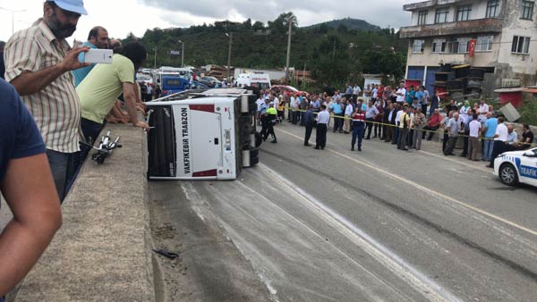 Trabzon'da kaza: 2 Ölü 5 yaralı