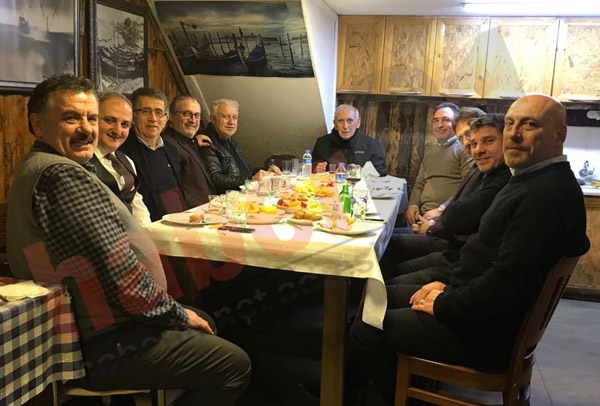 Trabzon'da Recep Denizeri dostları ile buluştu