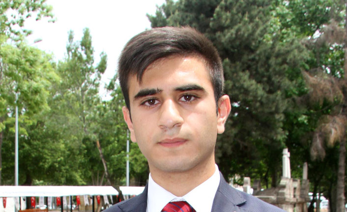 MHP Kayseri Milletvekili adayı Veli Oğuzhan Öztürk kimdir nereli kaç yaşında? 