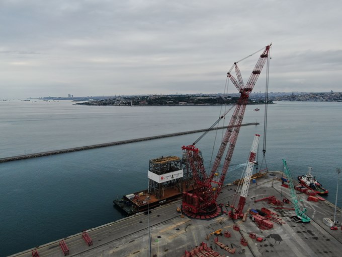 Fatih Sondaj gemisi Trabzon'a gelmek için harekete hazır