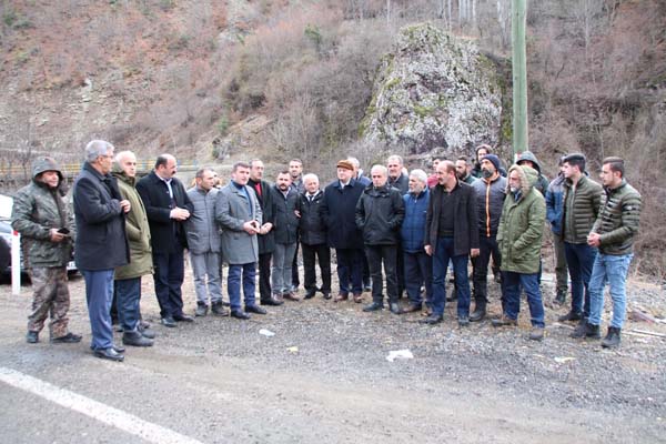 Doğu Karadeniz ilinde yol tepkisi - Üniversiteli genç ölmüştü