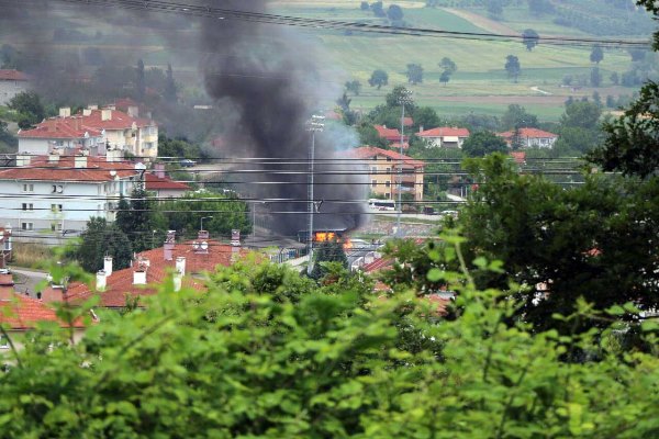 Spor kompleksinde korkutan yangın!