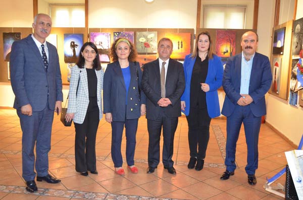 Kanuni Anadolu Lisesi yılsonu resim sergisi açıldı