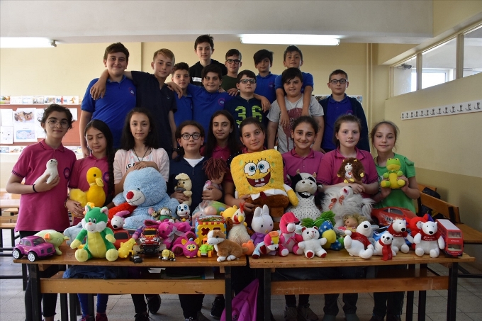 Trabzon'da çocuklar için oyuncak topluyorlar