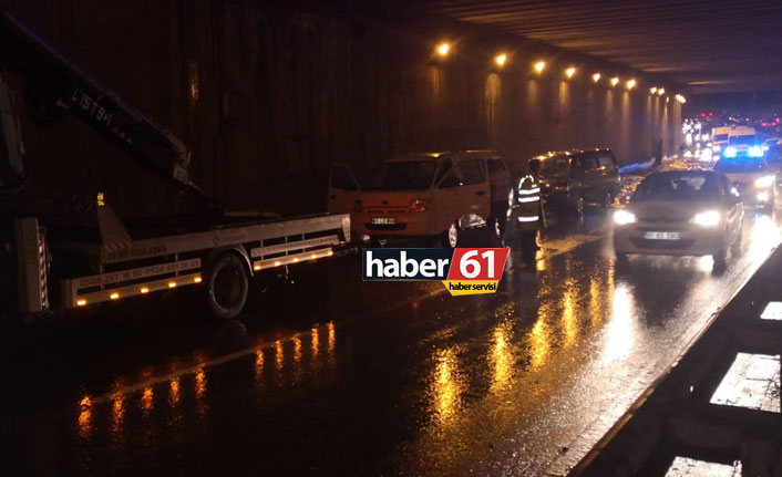 Trabzon'da yağmur yolları felç etti